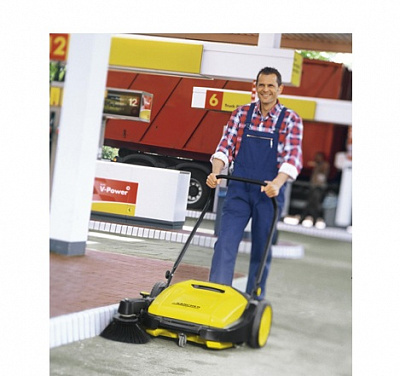 Подметальная машина Karcher Кm 70/20 С Basis